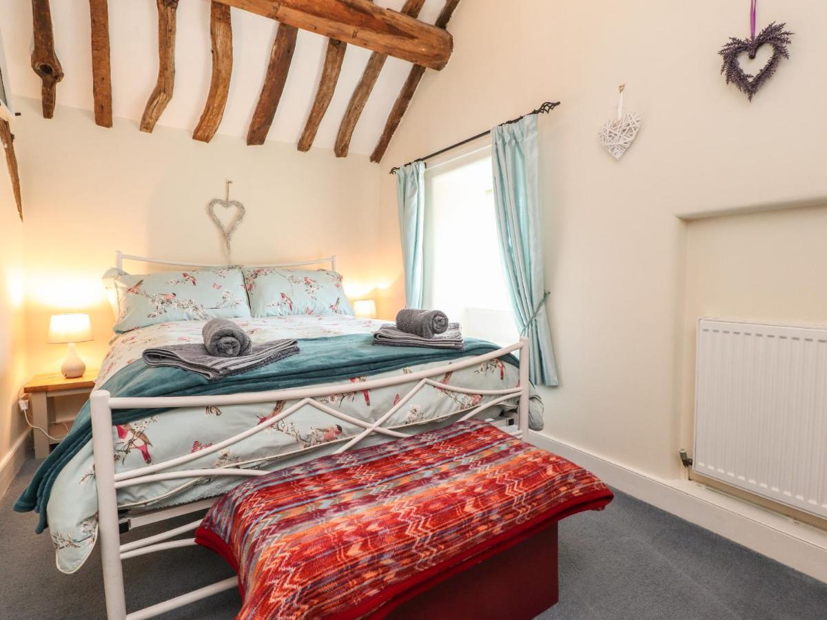 Beehive Cottage Bentham Exterior foto